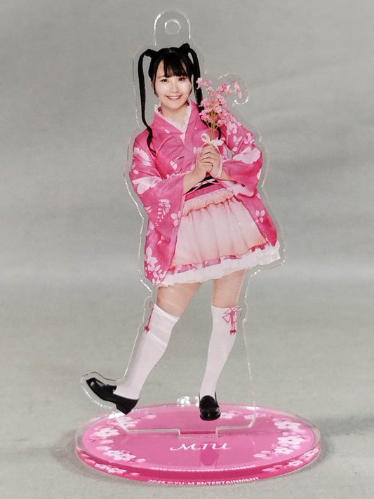 Miu Watanabe  "2025 Spring Costume" Acrylic Stand Keychain (1)