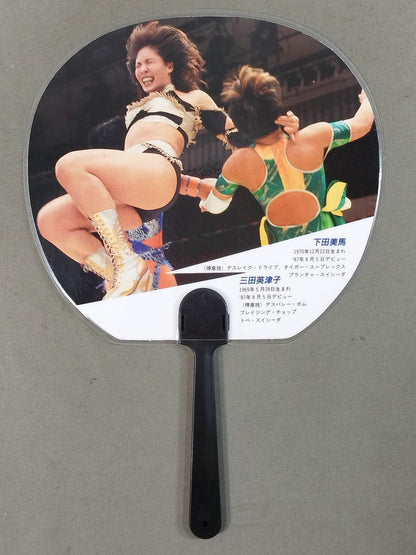 【Mima Shimoda  hand signed autograph 】Las Cachoras Orientales Mini Uchiwa (paper fan)