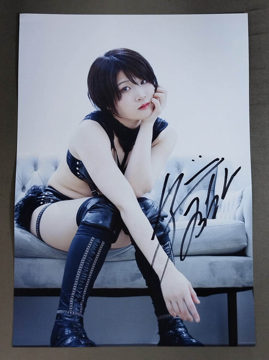 Saori Anou  hand signed autograph Pro-Photo (A-3)