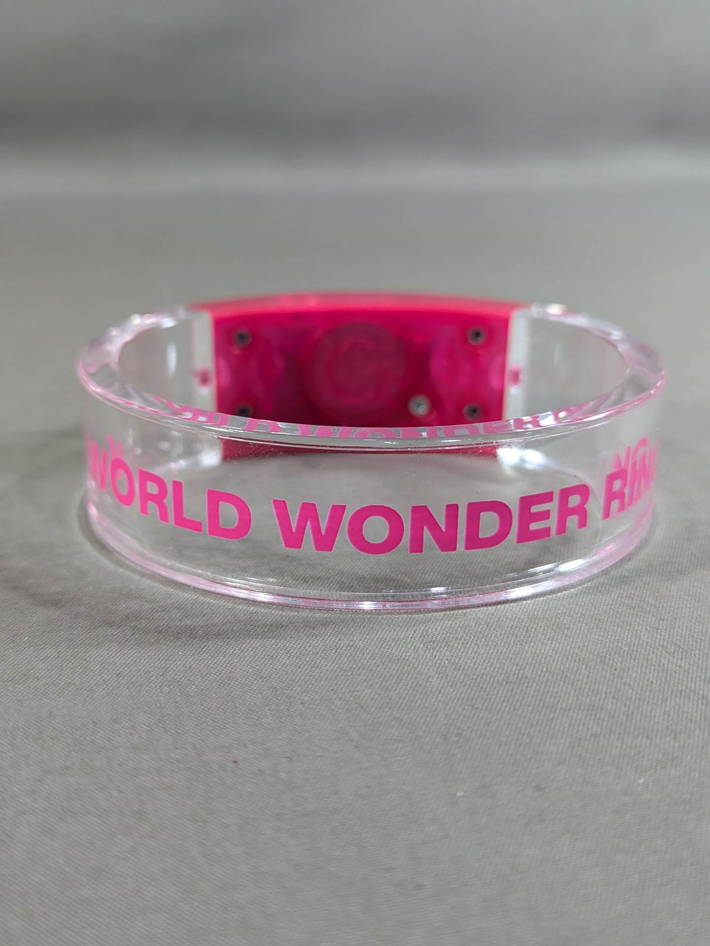 Stardom Bangle Light