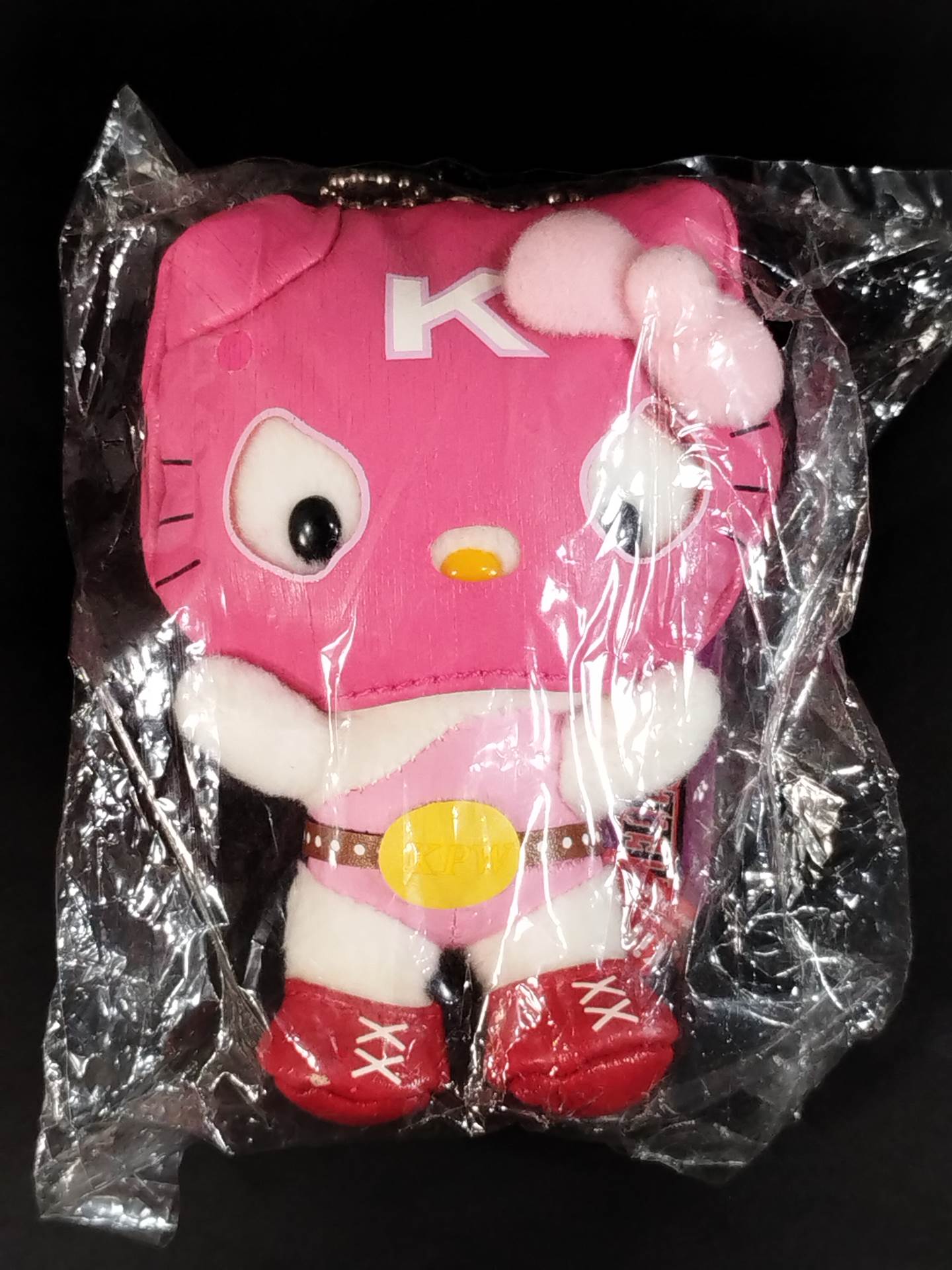 ★ All Japan Pro Wrestling × Hello Kitty ★ Mask Soft Toy  Mascot Keychain
