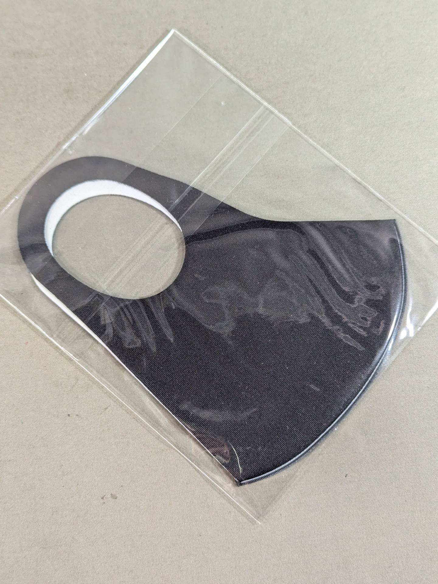 Stardom Logo Mask