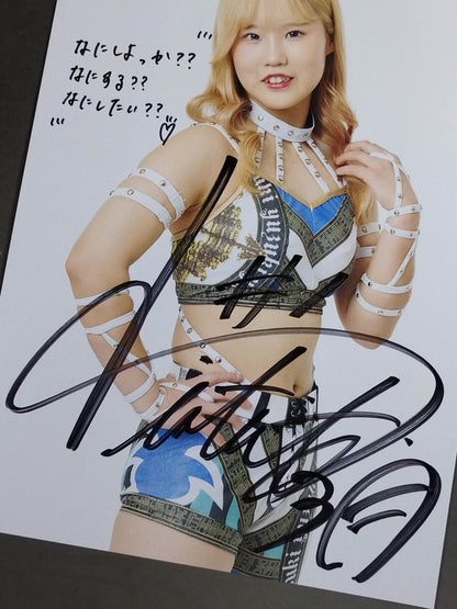 Victoria Yuzuki  hand signed autograph Pro-Photo (A-3)