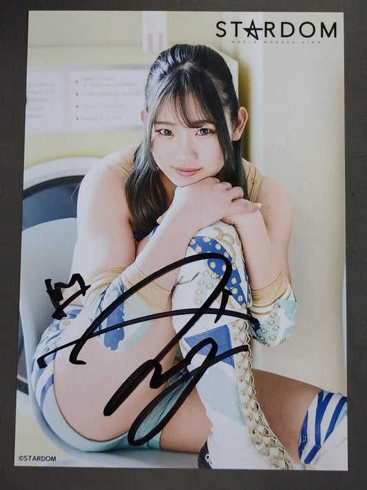 Miyu Amasaki  hand signed autograph  Starda Pro-Photo (H-7)