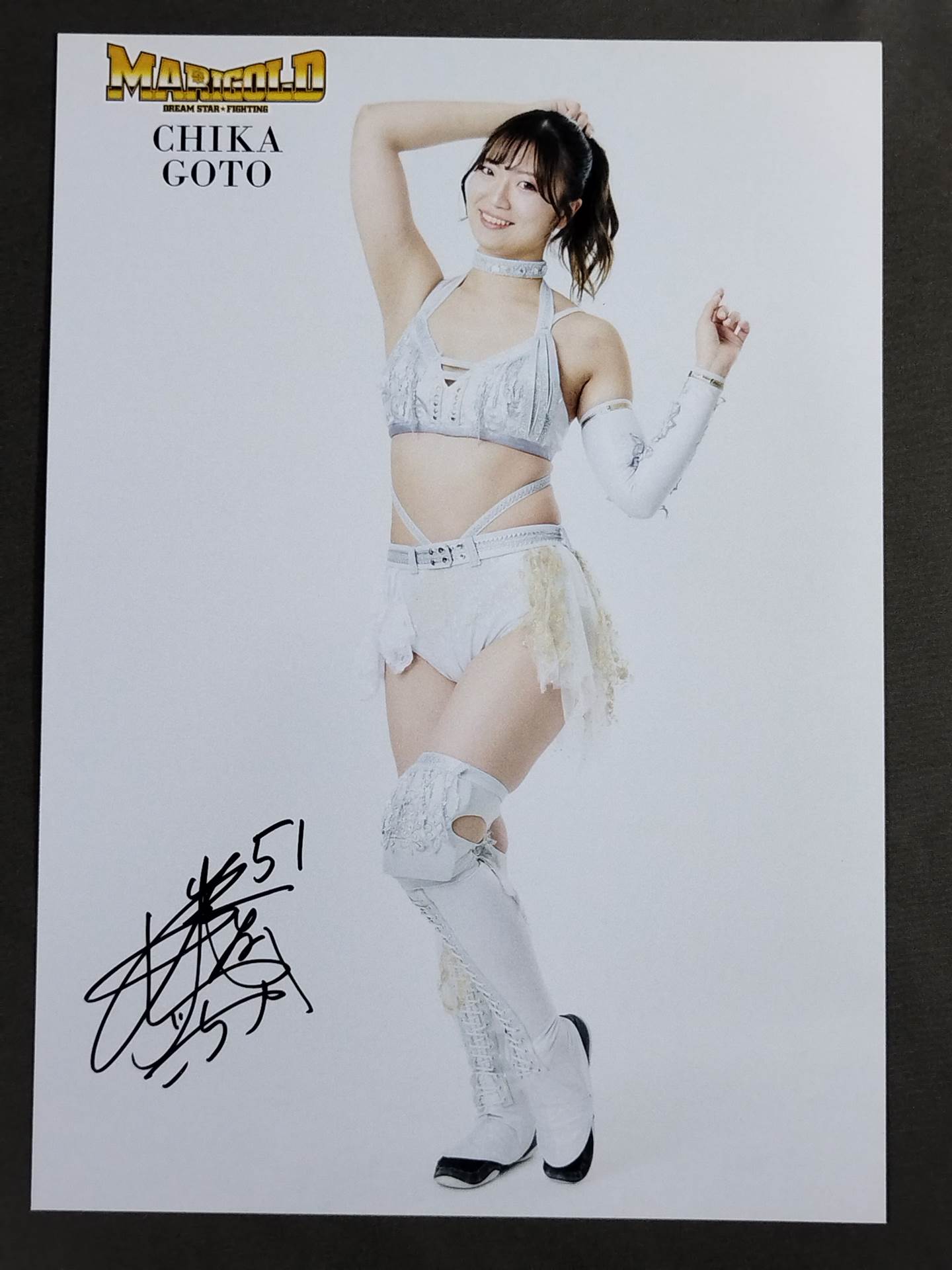 Chika Goto  hand signed autograph Pro-Photo (B-3)
