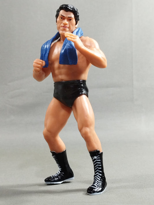 Antonio Inoki  (blue towel)