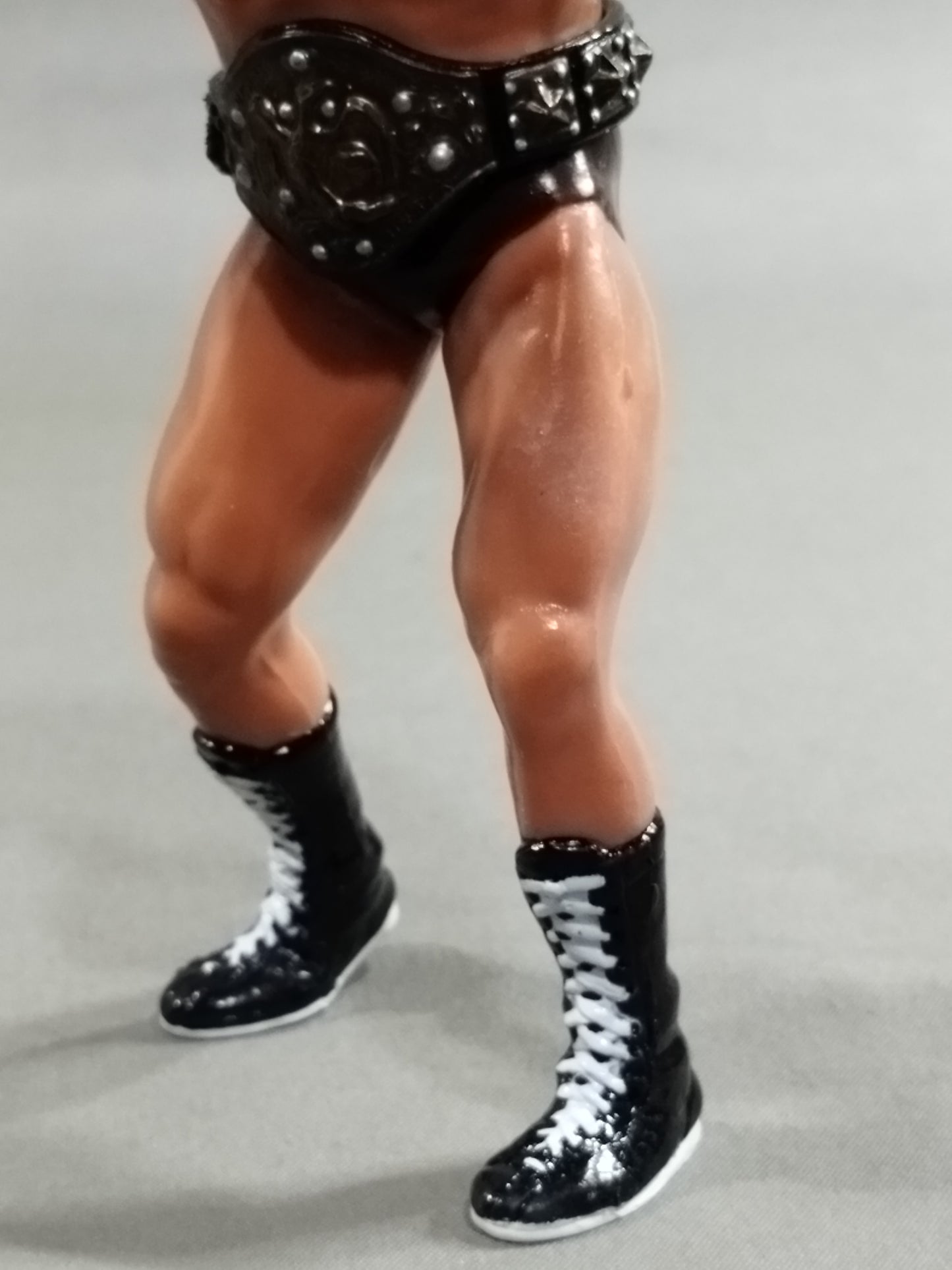 Antonio Inoki  (NWF belt)