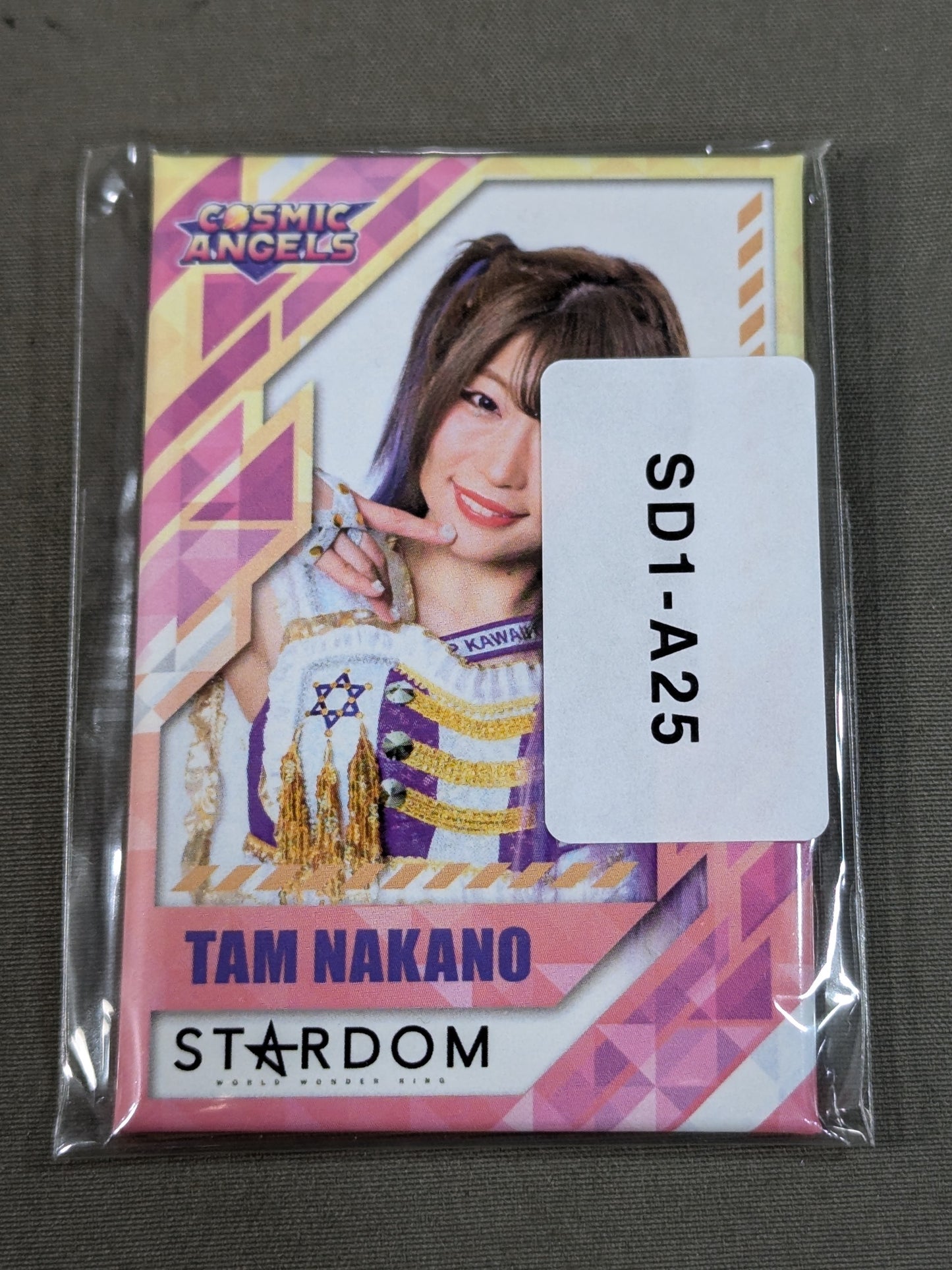 Tam Nakano  STARTOM× Webpong Square PinBack button 