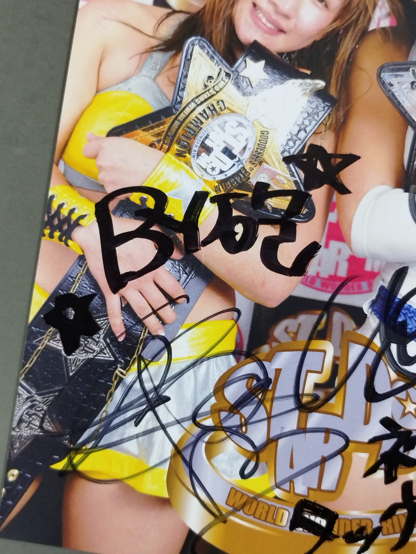 ★ The first Tag Team Champion ★ Yuzuki Aikawa & Yoko Bito  2 hand signed autographs Pro-Photo (