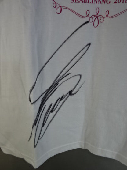 【hand signed autograph】 Arisa Nkajima ARISA NAKAJIMA T-Shirt (1) (White)