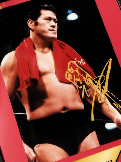 Antonio Inoki  A piece of muffler towel enclosed Memorial panel (red)