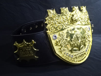★ Hiroshi Tanahashi & Togi Makabe  2 hand signed autographs ! IWGP ★ heavy weight championship belt (2nd )