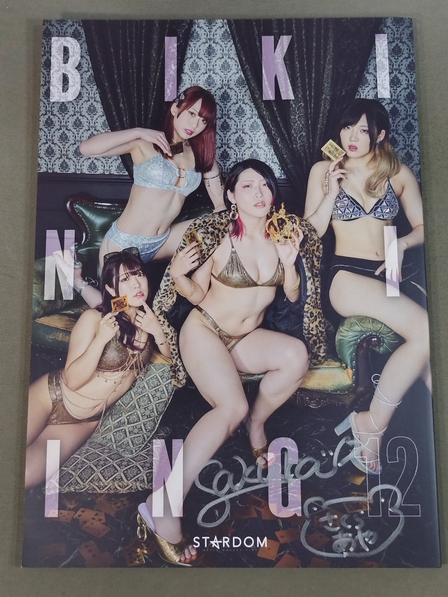 【さくらあや 直筆サイン入り】STARDOM VISUAL BOOK Bikiniing 12