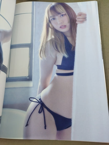 上谷沙弥 写真集 White