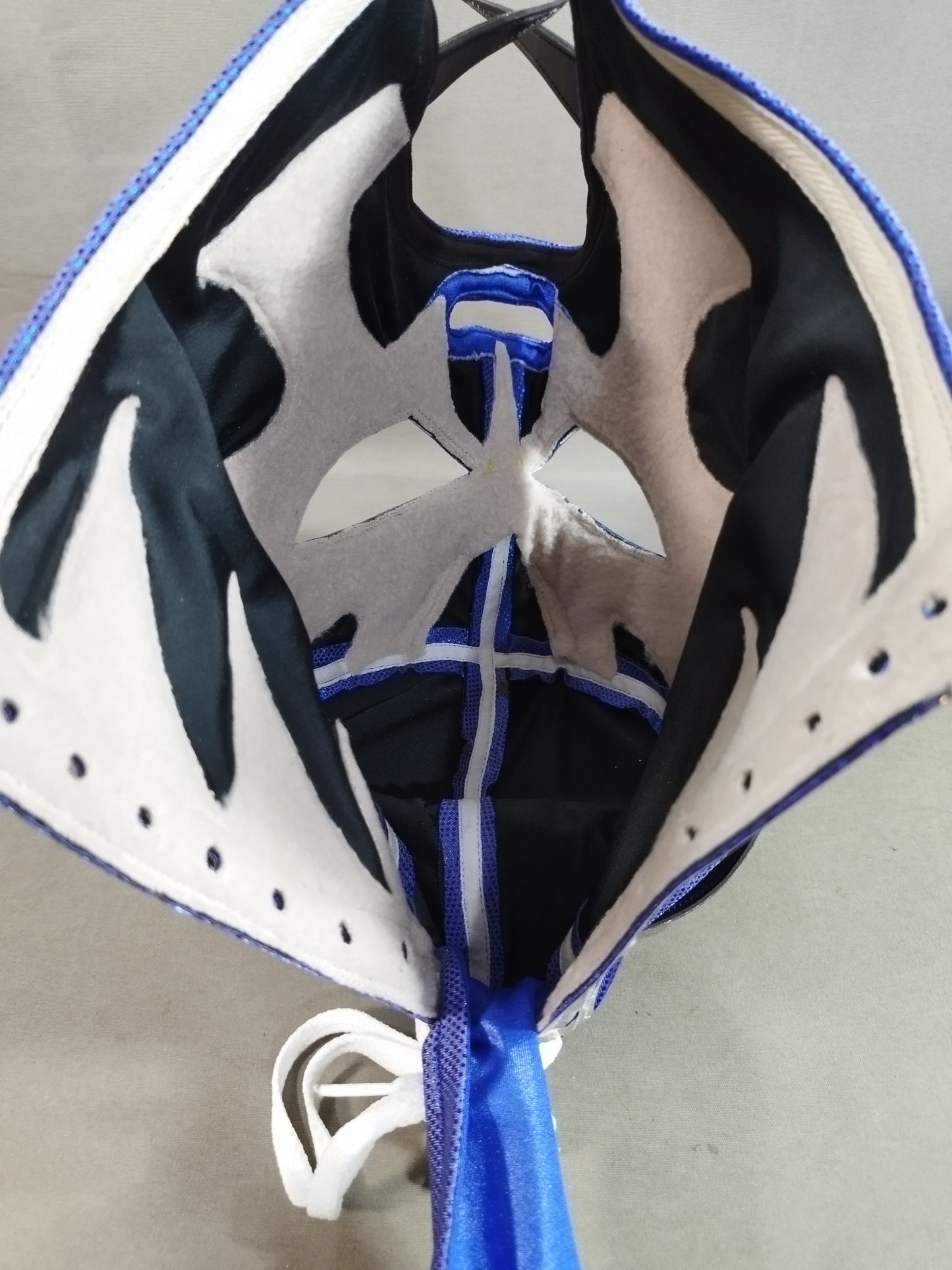 アンティファス