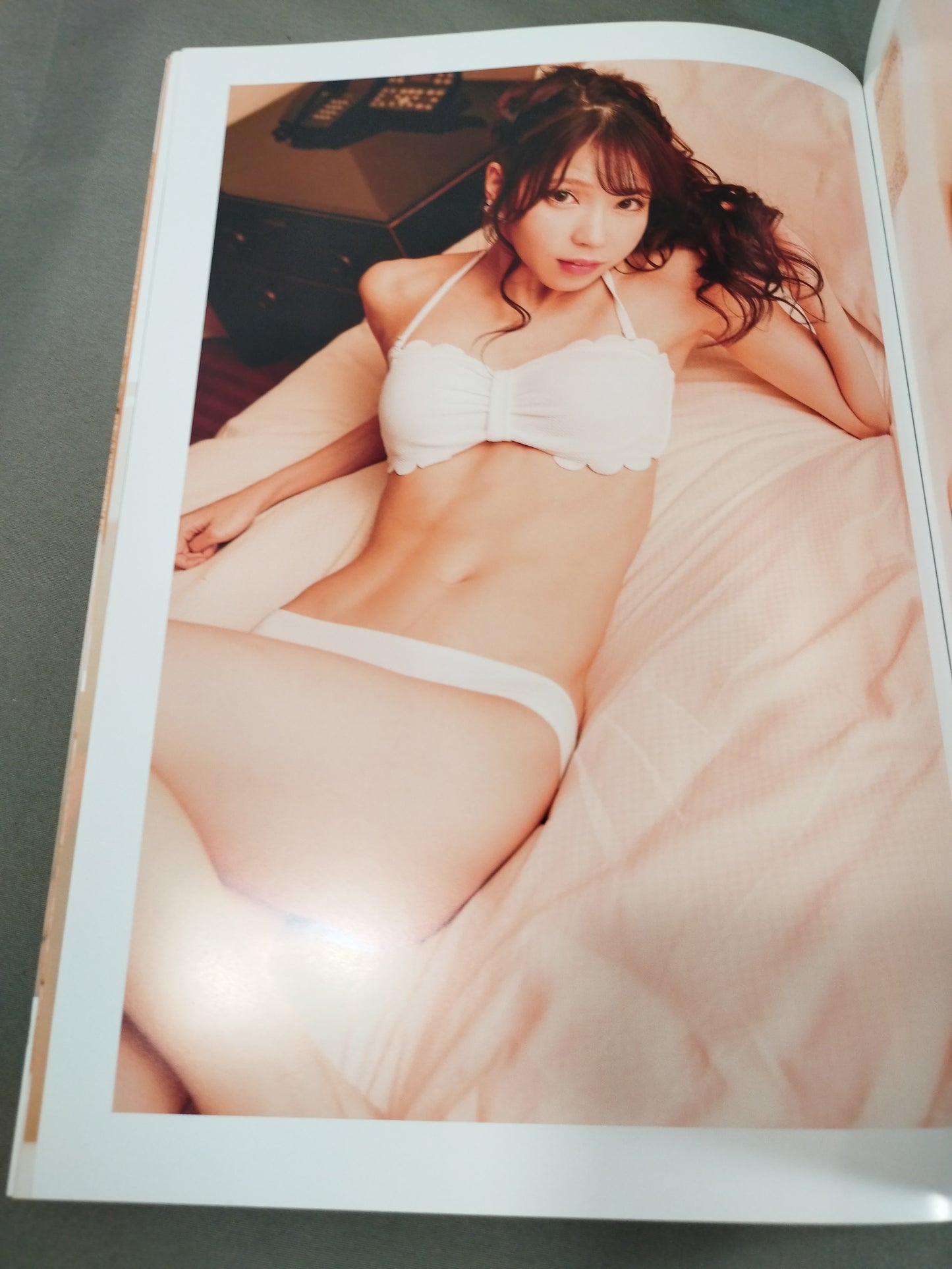 マジラビ写真集 「MagiRabi IN WONDERLAND」