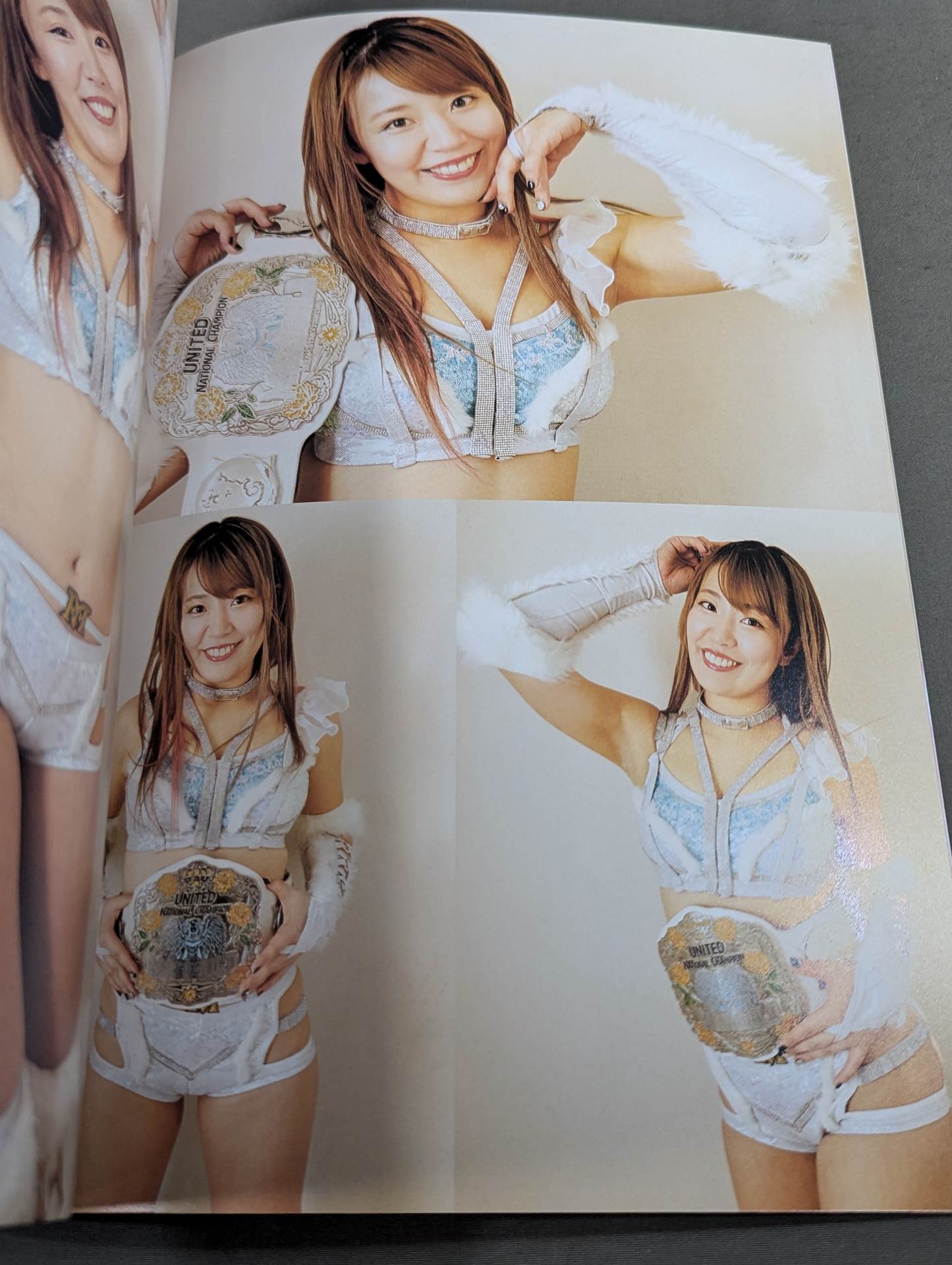 【桜井麻衣 直筆サイン入り】FOTOLIBRE de Mascara Numero.81