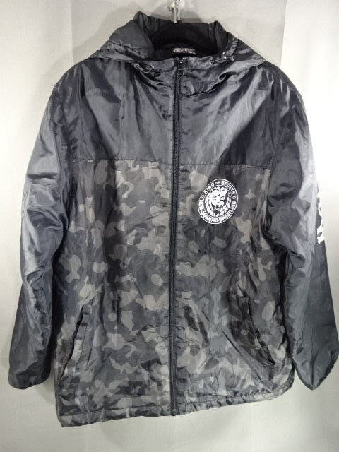 New Japan Pro Wrestling × Tsumamura Lion Mark Camouflage pattern padded jacket (Shimamura)
