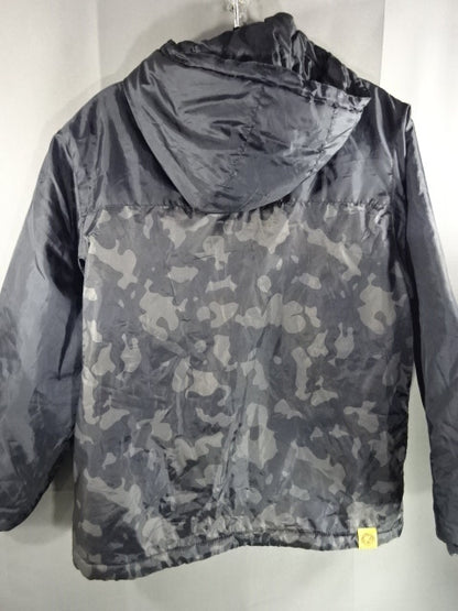 New Japan Pro Wrestling × Tsumamura Lion Mark Camouflage pattern padded jacket (Shimamura)