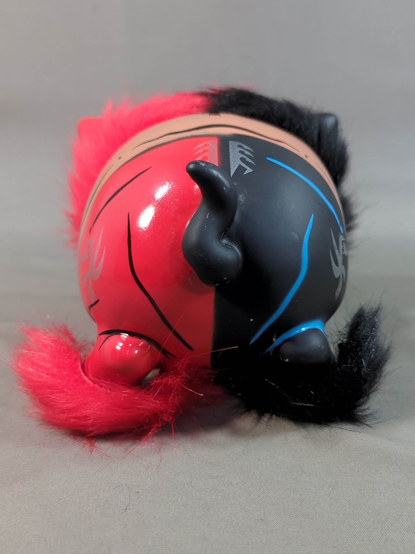 Hiromu Takahashi  (Kamaitachi ver.) Made in Mexico piggy bank