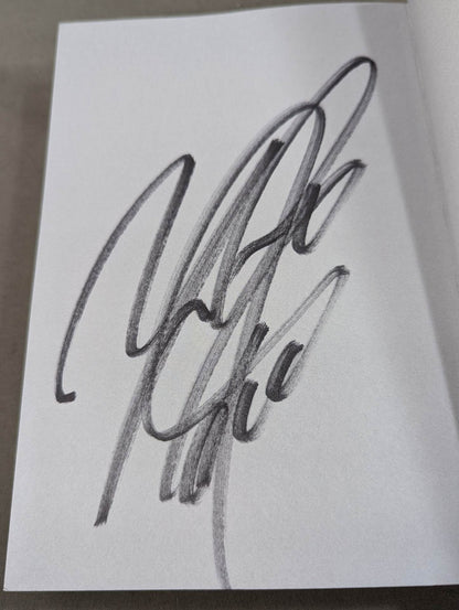 【hand signed autograph】 Yumiko Hotta's debut 40th anniversary autobiography Unfinished big