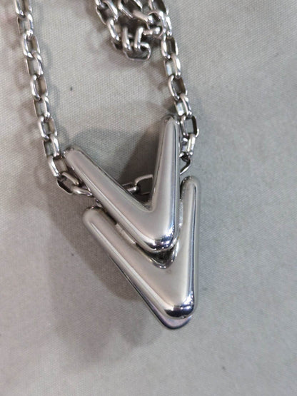 ★ ★ ARISTRIST Necklace (Duology Head)