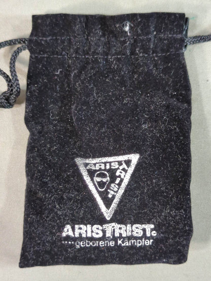 ★ ★ ARISTRIST Necklace (Plate Head)