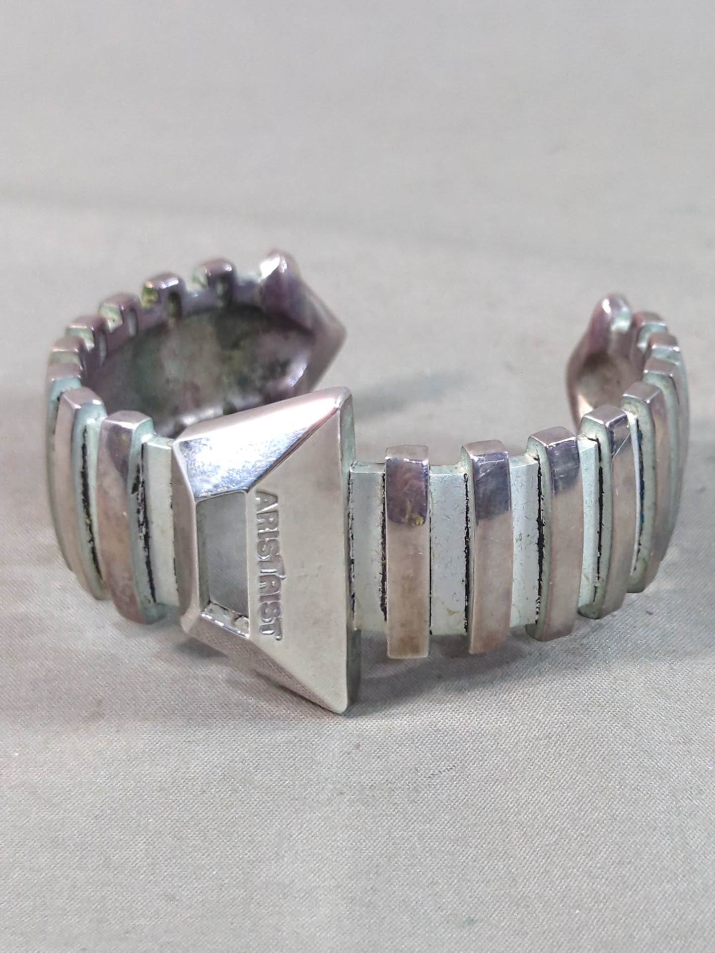 ★ ★ ARISTRIST Trapezoid Bangle