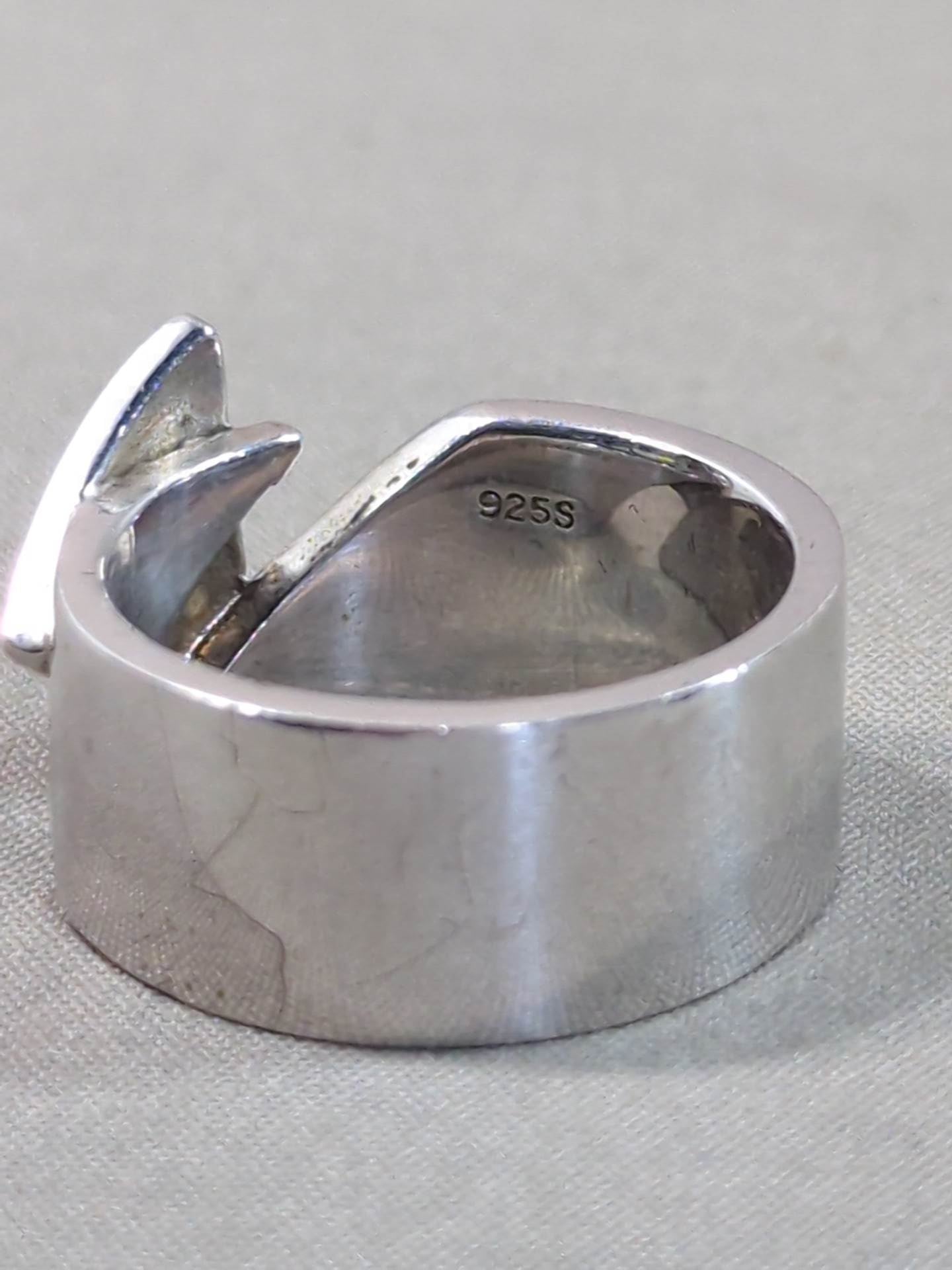 ★ ★ ARISTRIST Silver Ring