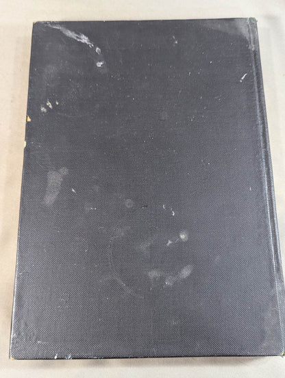 [1962 edition] What is Karate?