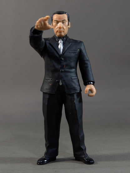 Kantaro Hoshino 