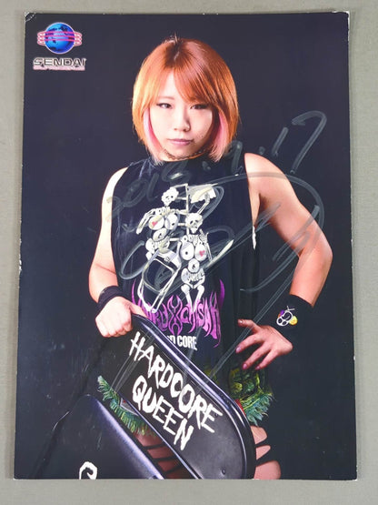 DASH Chisako hand signed autograph Pro-Photo (A-7)