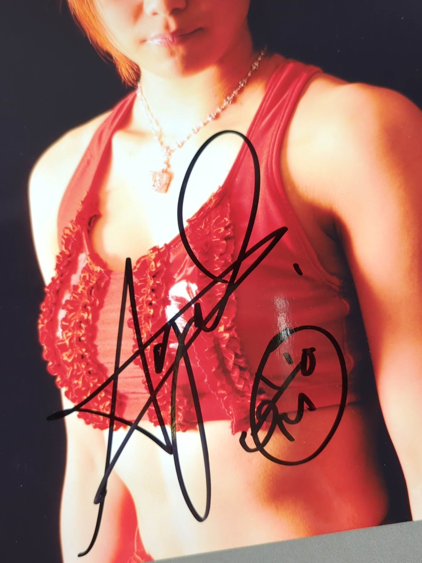 Ayumi Kurihara  hand signed autograph Pro-Photo (A-4)