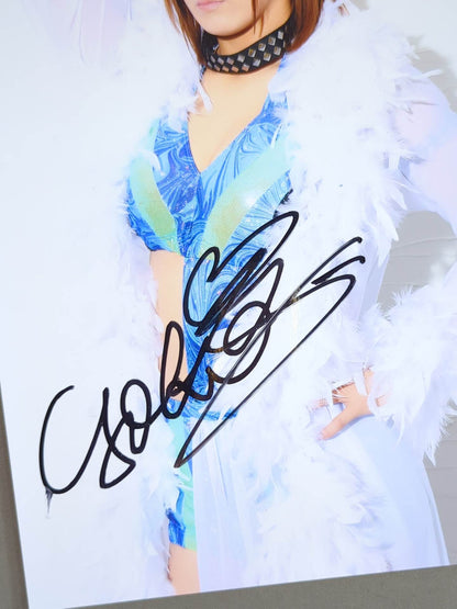 Yoko Bito  hand signed autograph Pro-Photo (A-1)