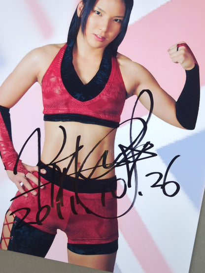 Hikaru Shida  hand signed autograph Pro-Photo (D-6)