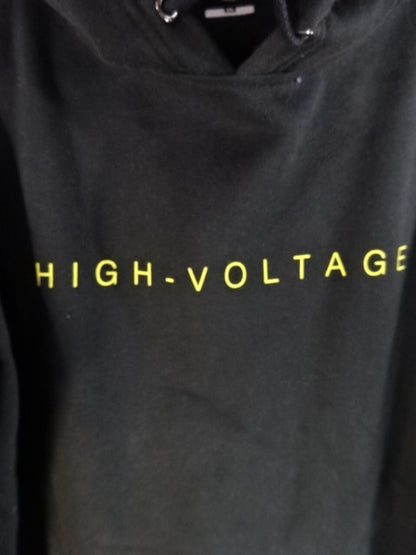 SHO HIGH VOLTAGE プルオーバーパーカー