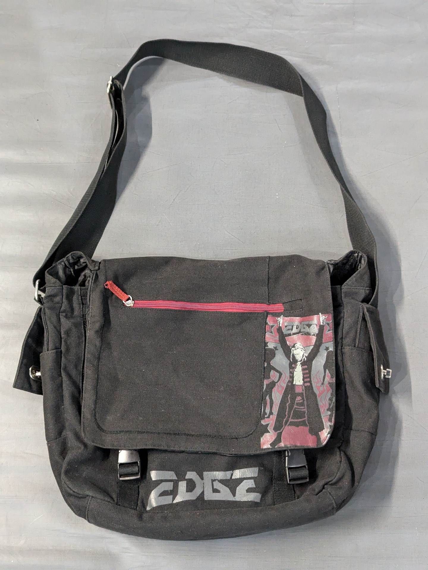 エッジ ショルダーバッグ