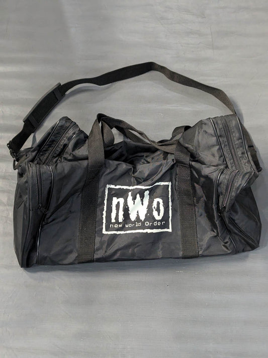 nWo ボストンバッグ