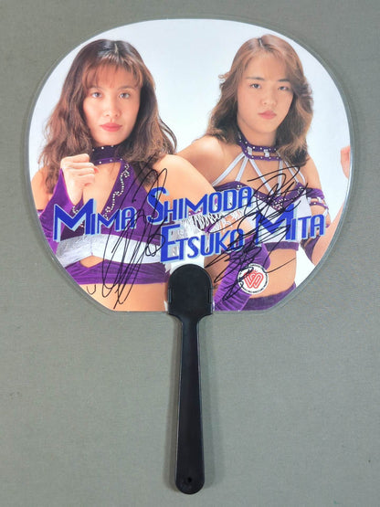 [Mima Shimoda & Eitsuko Mita 2 hand signed autographs Las Cachoras Orientales Mini Uchiwa (paper fan)