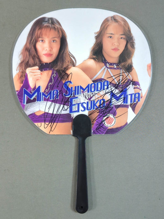 [Mima Shimoda & Eitsuko Mita 2 hand signed autographs Las Cachoras Orientales Mini Uchiwa (paper fan)