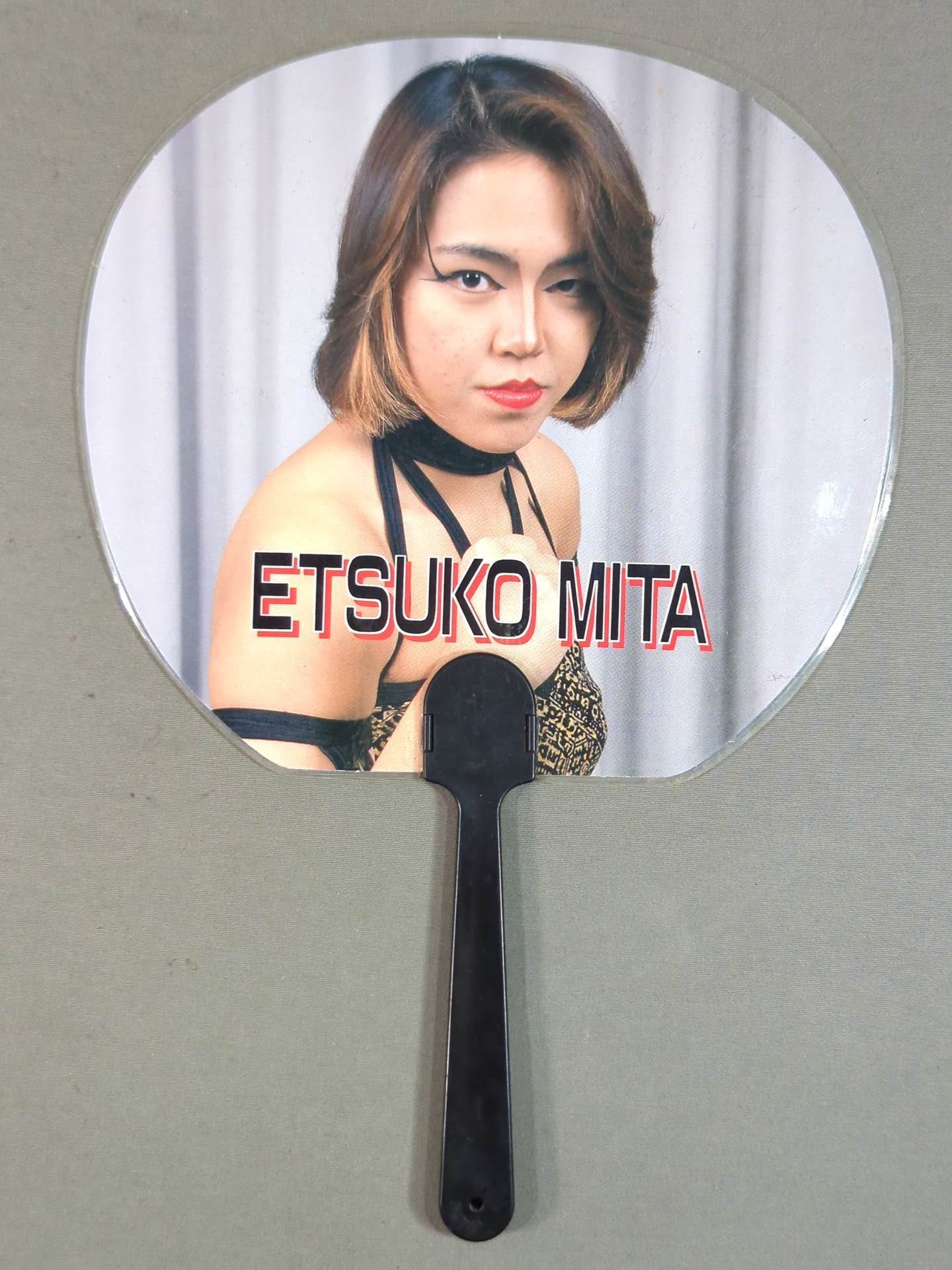 Las Cachoras Orientales Mini Uchiwa (paper fan)
