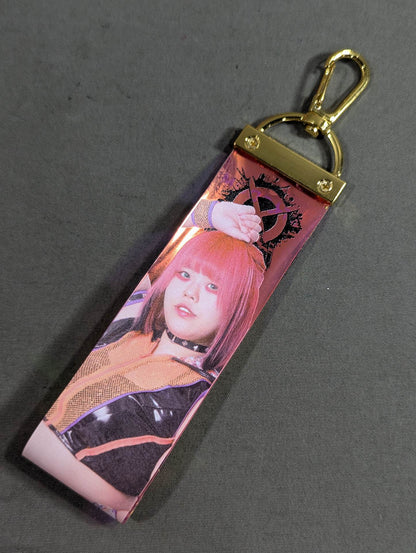 RUAKA  Random Aurora Keychain
