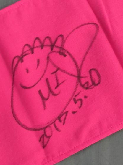 【hand signed autograph】 Mio Momono  " Marvelous" fighters cheering towel