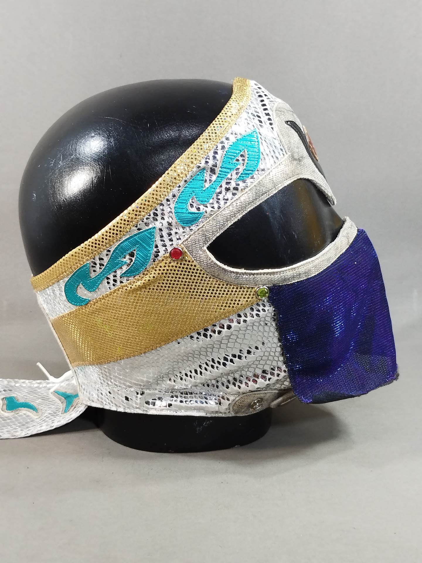 レイナ・イシス