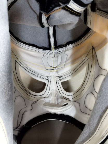 ペンタゴン・ブラック