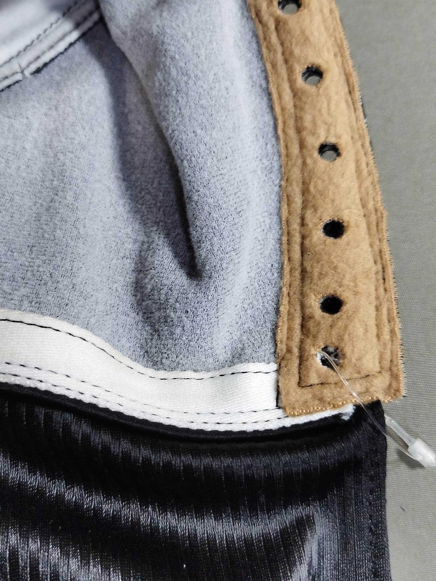 ペンタゴン・ブラック