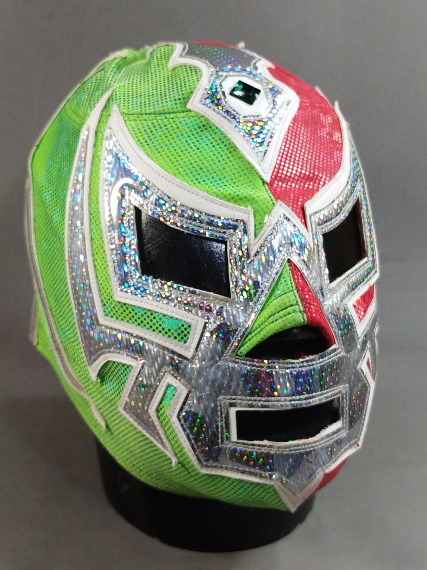 メタリック(マスカラ・ドラダ)