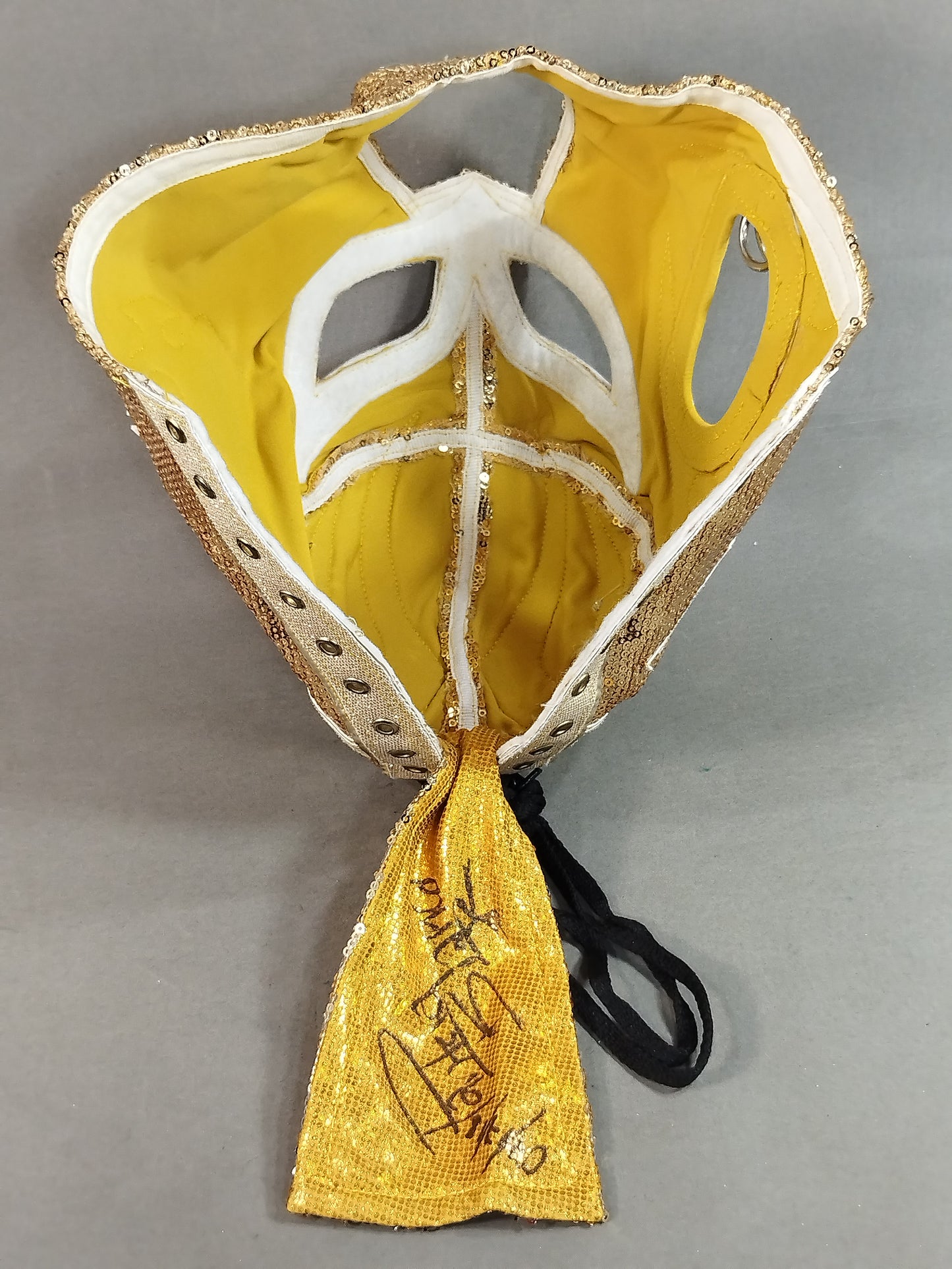 パンテーラ・ブランカ・ジュニア