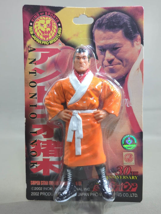 Antonio Inoki  (Orange Gown)