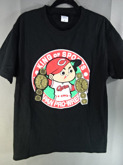 広島東洋カープ×内藤哲也コラボ 2C7070245 Tシャツ①(ブラック)